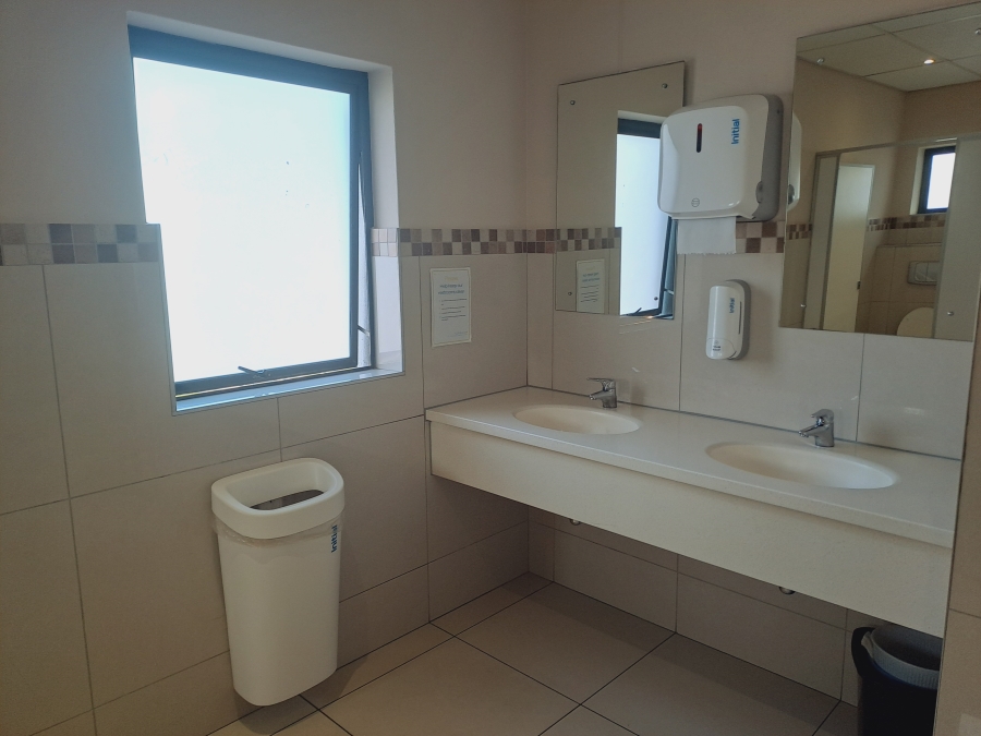 To Let commercial Property for Rent in Tyger Valley Western Cape